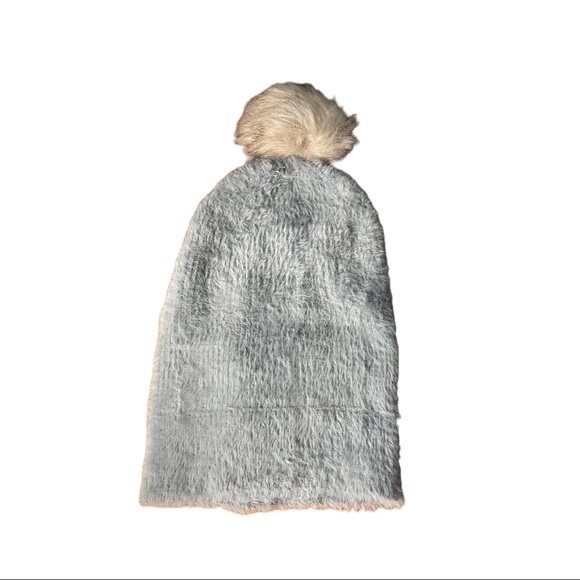 Soft Pom Pom Beanie - Picture 3 of 6